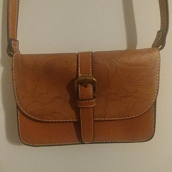 Like NEW *Purse - Picture 3 of 3